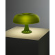 Artemide Nessino Verde RAL 6025 Special Edition Lampada da tavolo accesa