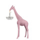 Giraffe in Love M Outdoor rosa Qeeboo vista