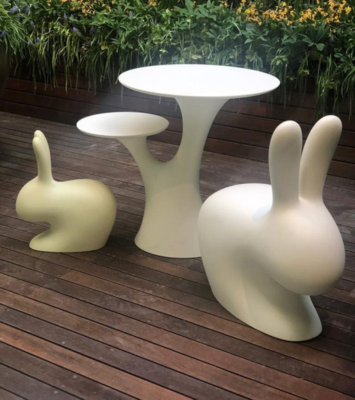 Rabbit Chair QEEBOO | DESIGNPERTE.IT